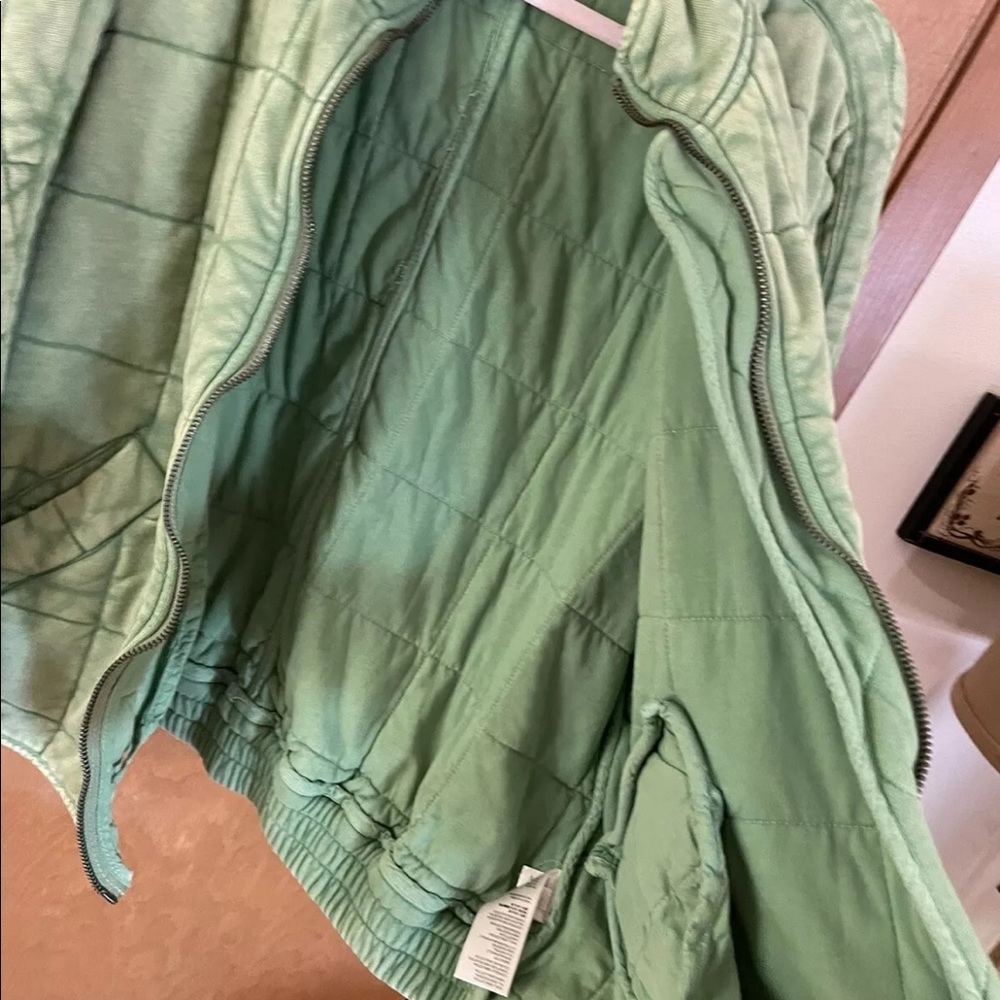 Free People Quilted Dolman Jacket Emerald Moth Green Puffer oversized acid wash - Picture 8 of 9
